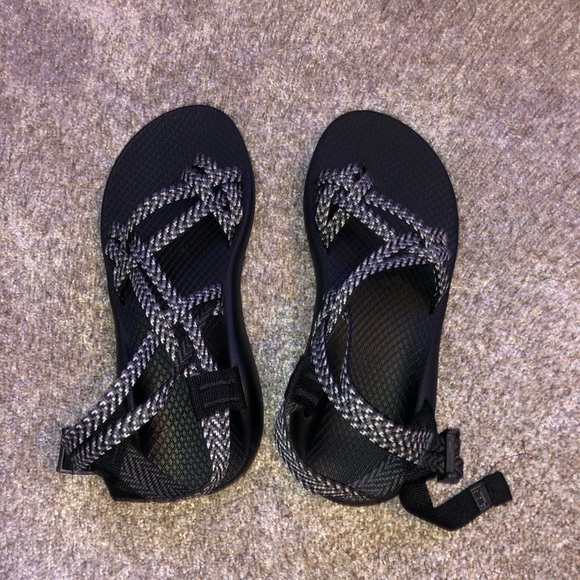 poshmark chacos